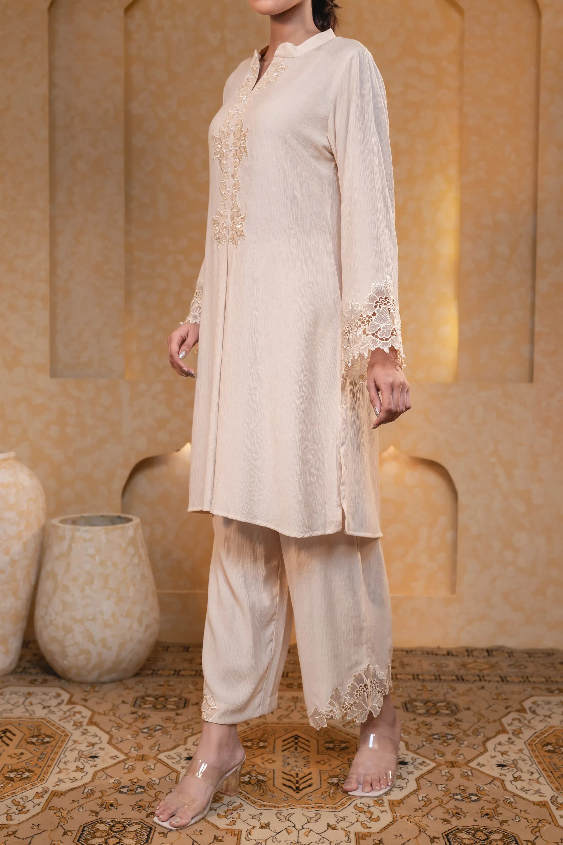 Ivory Noor Embellished Co-Ord Set - Image 2